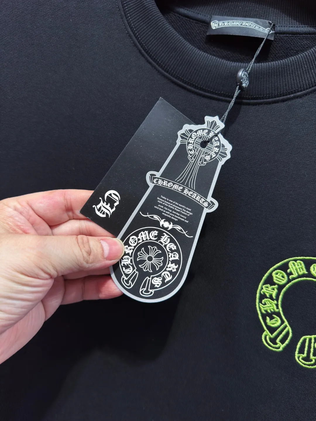 Chrome Hearts CH S-XL 26SS 💥 Classic ✝️ 🪡 ✝️ logo🪡 T ，Hot Sale ， ， Same Style， ！ ， Classic ， ， + ， ， ， ， ， ， ， ， ➕ ， ， Silver ， Classic ， ， ！ ， 、 ， ， 。 ！！ ， ， ， ， ！！ 100% ， Breathable， ， ， ， ， ， ， OS ， ， ， icon！ Premium ， ， ， ！ ：Black White Purple Size：S-XL ： S： 51- 56- 69 M： 52.5- 58- 71 L： 54- 60- 73 XL： 55.5- 62- 75